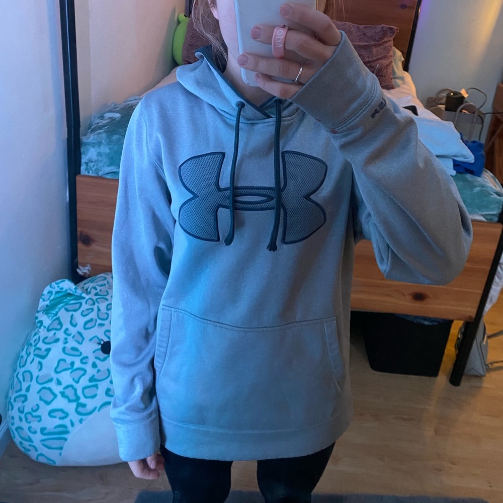 MENS SMALL UNDER ARMOR HOODIE!!